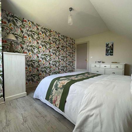 Des Roux Et Des Pious Suite De 35 A 60 M2 Et 3 Chambres Pour Groupe De 2 A 6 Personnes Civray-de-Touraine Exterior photo
